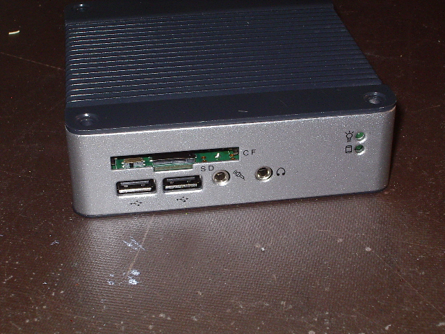 Front panel of the eBox-3300 Front panel of the eBox-3300