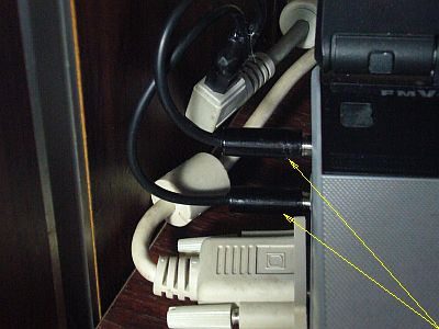 図5:交換後の電源プラグ <click>→図6:最初に作った共用電源と電源プラグ