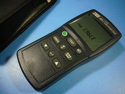 図1:「TES46」動作品 <click>→図2:電池用端子が欠落